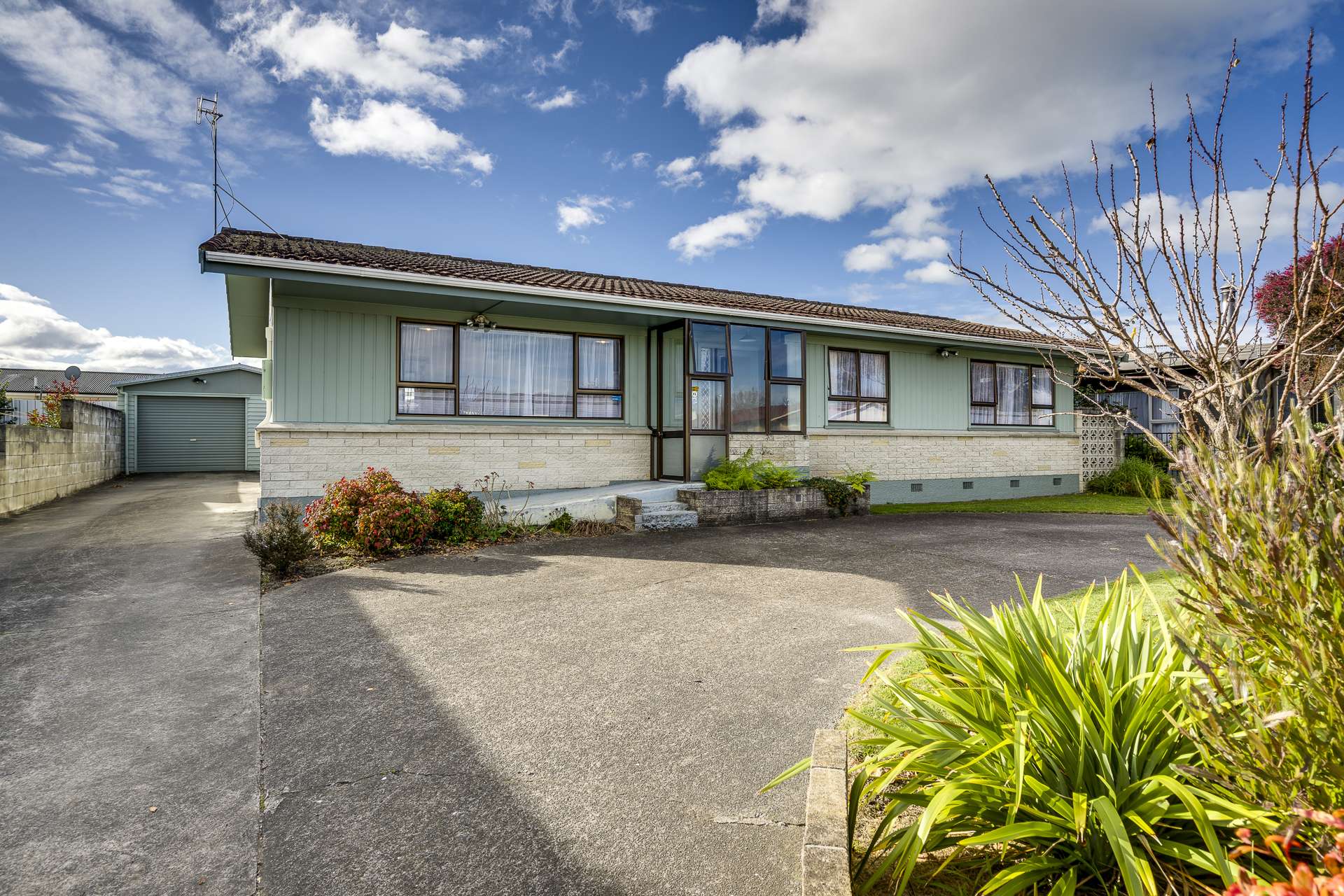 24 Robinson Crescent Tamatea_0