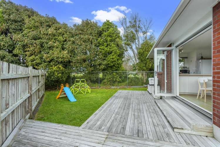 2/185 Swanson Road Henderson_6