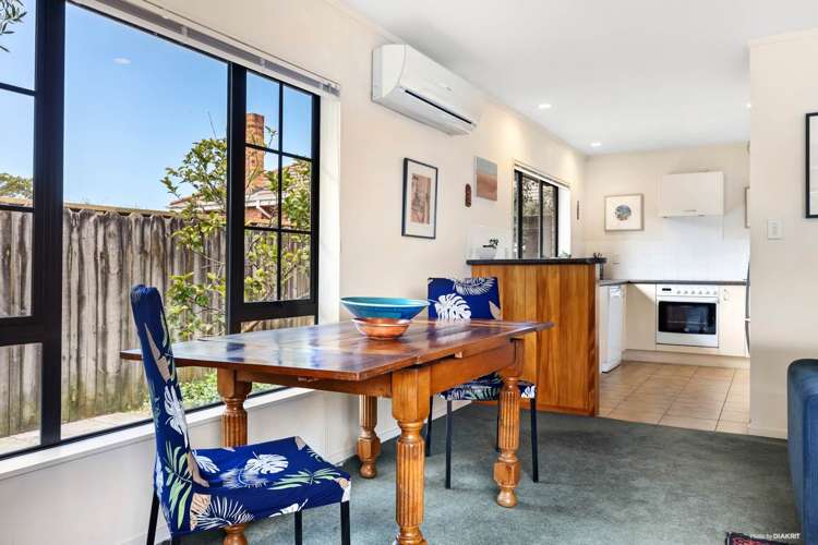 276a Meola Road Point Chevalier_7