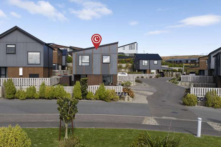 24 Astelia Way Woodridge_11