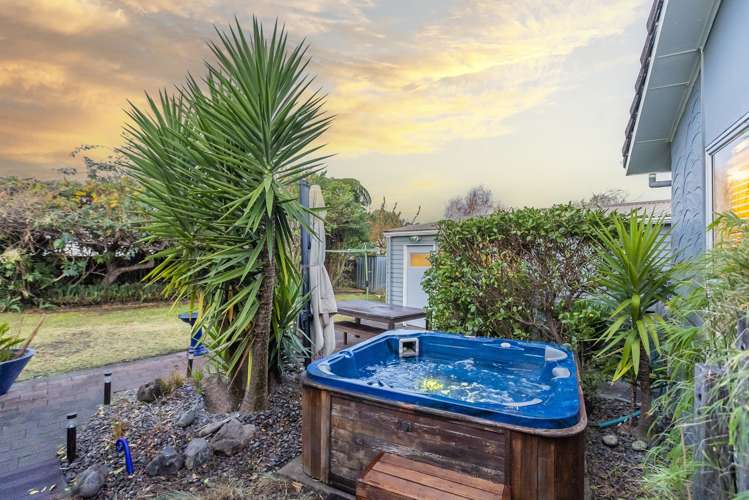 8 Cypress Grove Paraparaumu_12