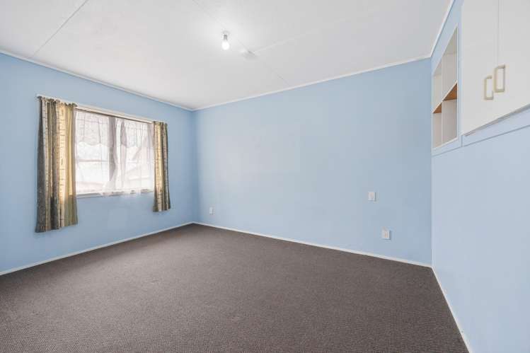 129 Boundary Road Clover Park_11