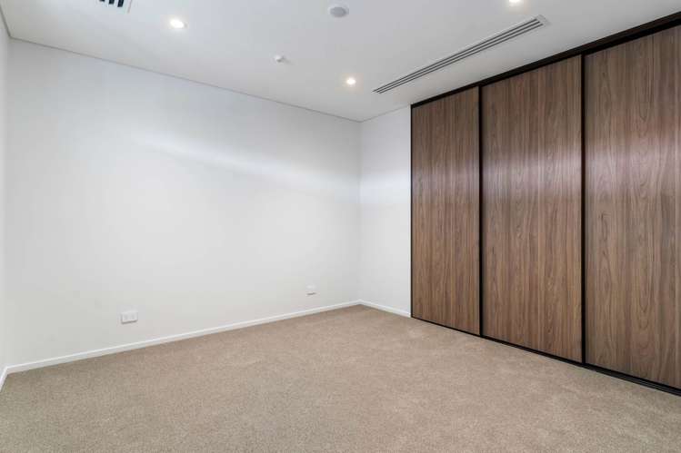 Meadowbank Road Meadowbank_7