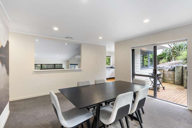 105 Waitakere Road Waitakere_7