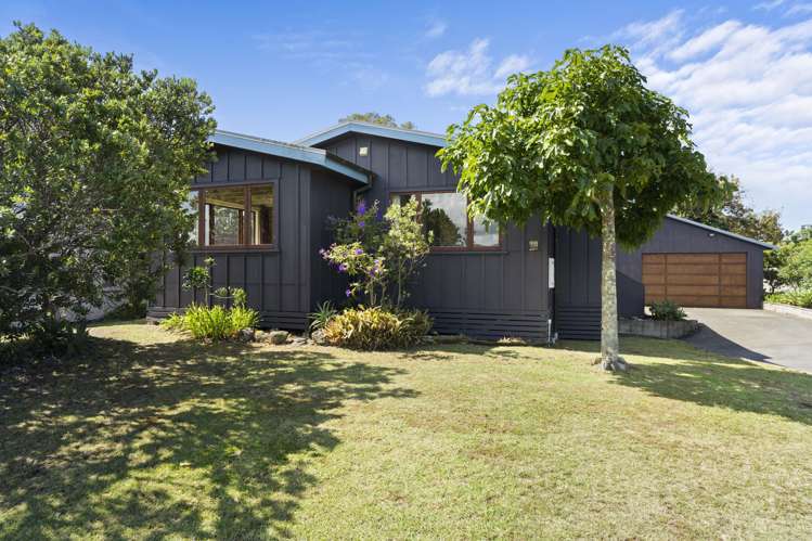 506 Ocean Road Whangamata_30