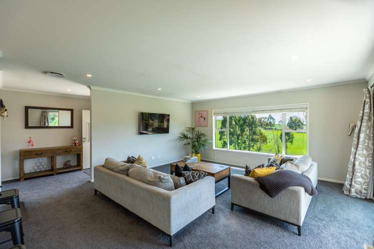 100 Racecourse Road Waipawa_5