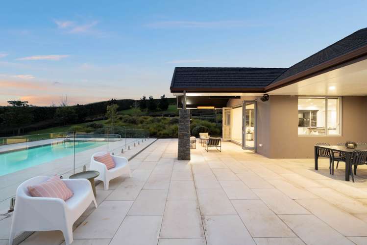 359 Macwhinney Drive Drury_25