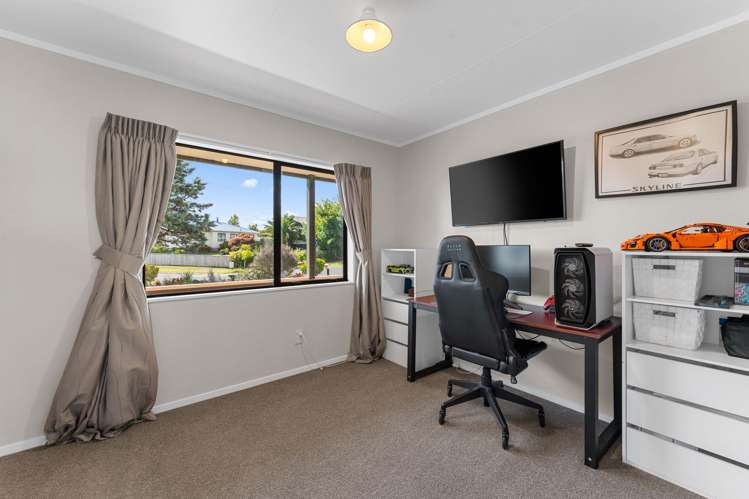 8 Cynthia Crescent Te Aroha_8