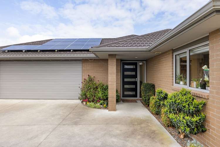 48 Sylvester Crescent_0