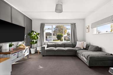 1004 Garry Street_4