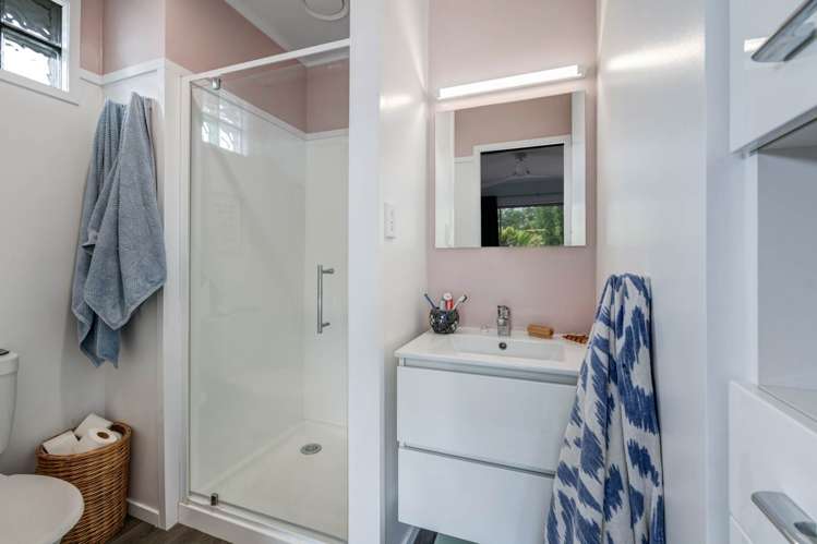 119 Awaroa Road Helensville_30