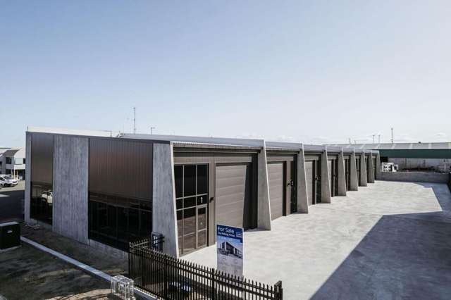 Unit 1/6 Portside Drive Mount Maunganui_2