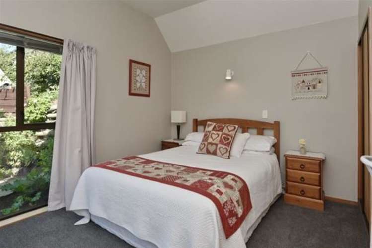 10 Indira Lane Cashmere_7