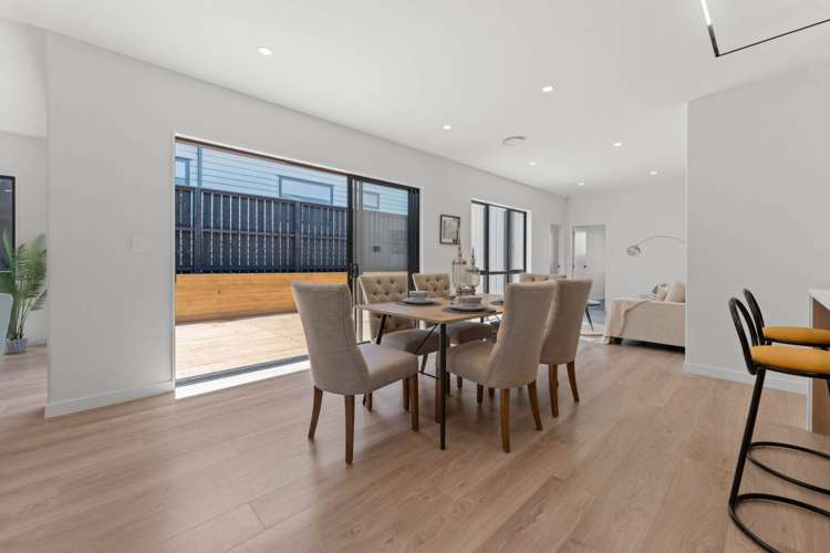 74 Huanui Drive Orewa_8