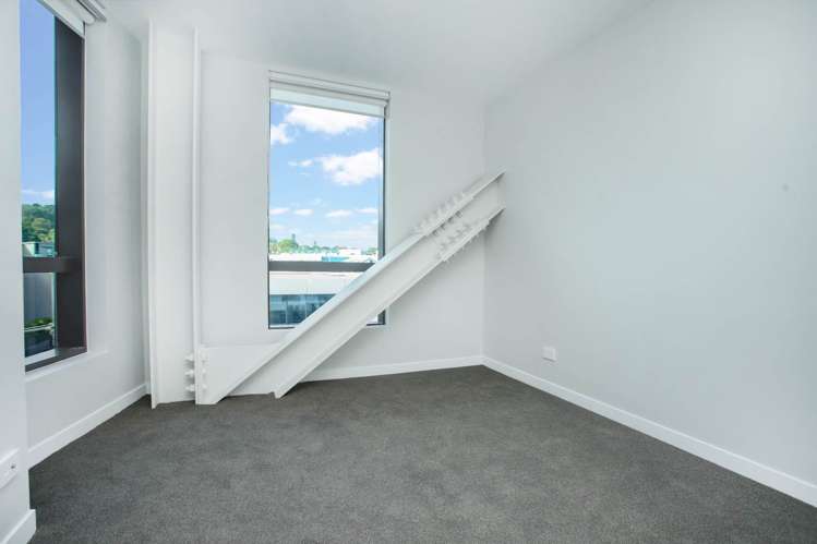 301/1 Enfield Street Mt Eden_5