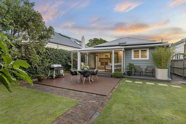 7 Kapai Road Devonport_1