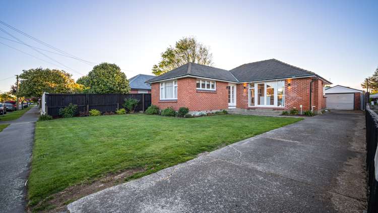 37 Torquay Place Bryndwr_11