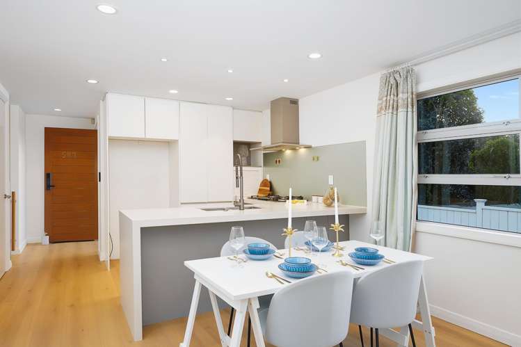 587 Mount Albert Road Royal Oak_16