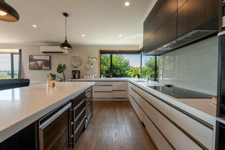 741 Waimea Valley Road Mandeville_2