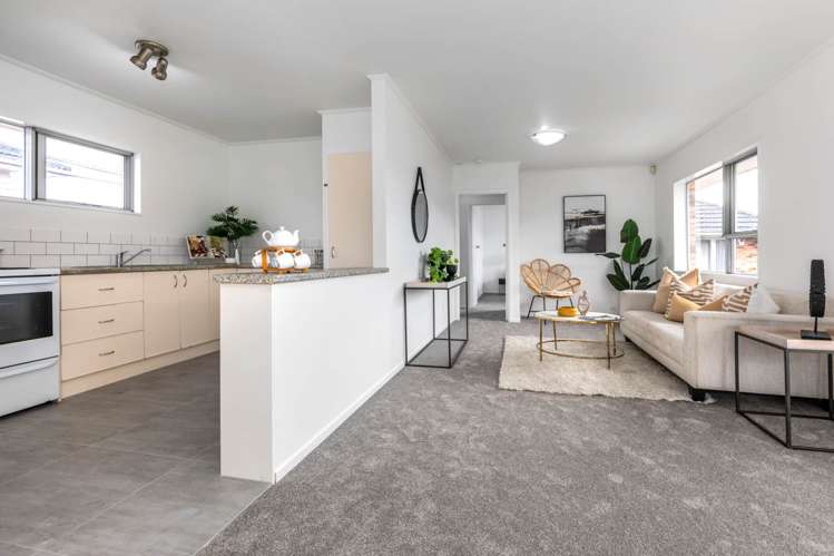1263 Dominion Road Extension Mt Roskill_4