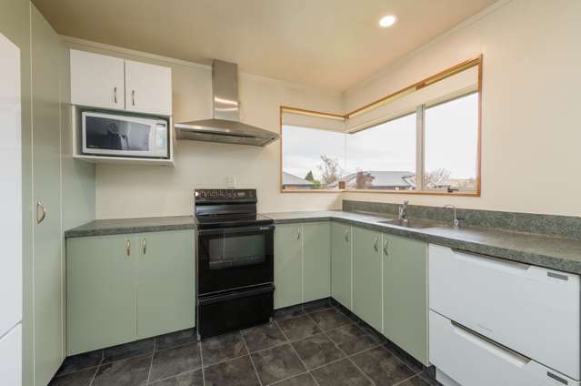 4 Maple Crescent Richmond_2