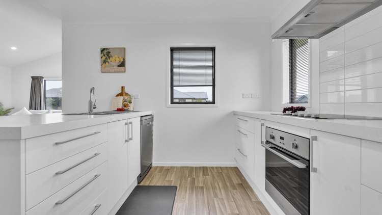 44 Hungerford Drive_3