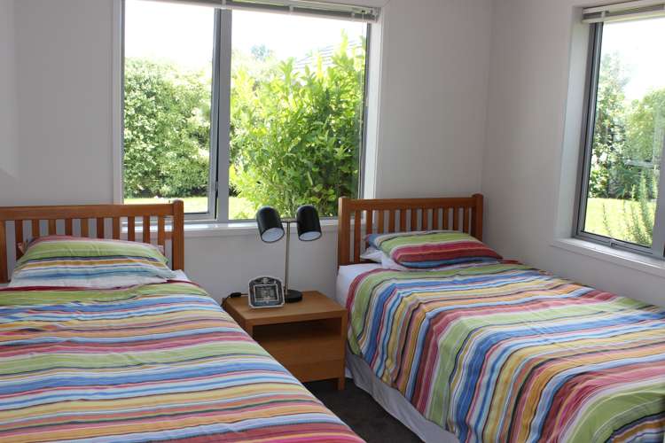 111 Ti Kouka Crescent Matarangi_13