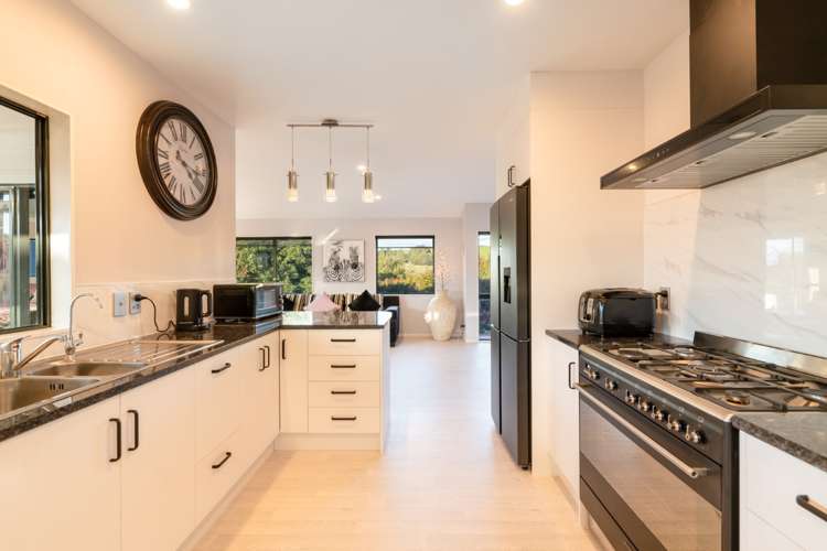 14 Wade Place Welcome Bay_8