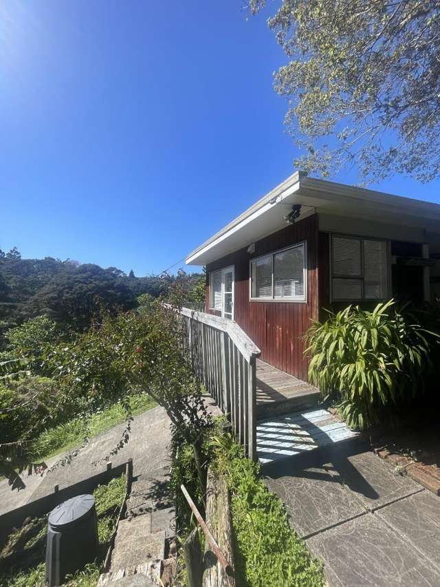 4 Woontons Lane Titirangi_1