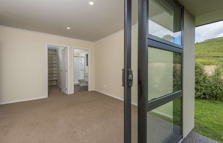 81 Sanctuary Drive Stoke_9