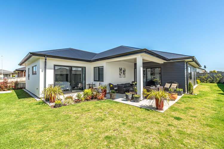 4 Simon Street Tawhero_22
