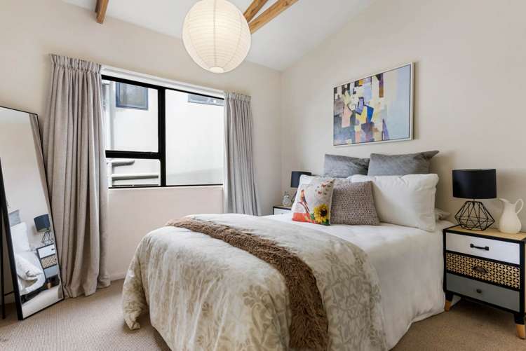 170 Vipond Road Stanmore Bay_14