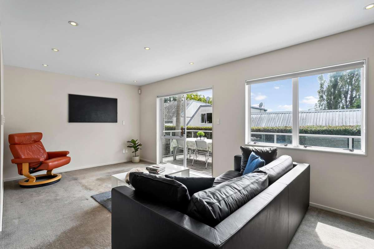 8/17 Chatfield Place_1