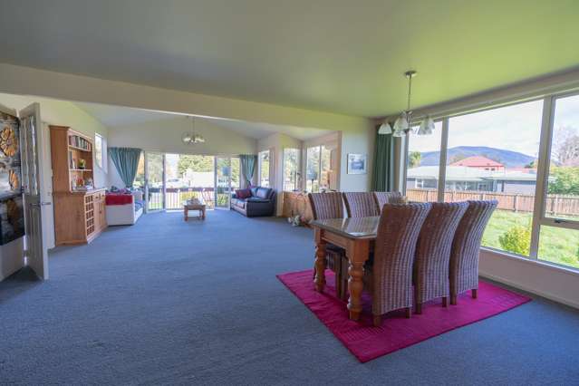 2 Lakefront Drive Te Anau_1