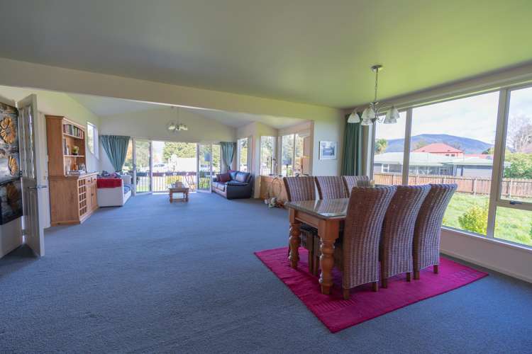 2 Lakefront Drive Te Anau_1