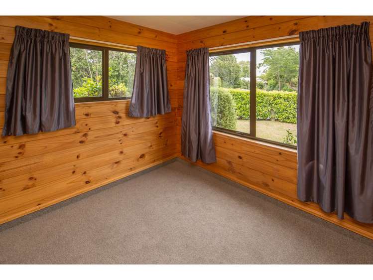 7 De Renzie Place Kirwee_14