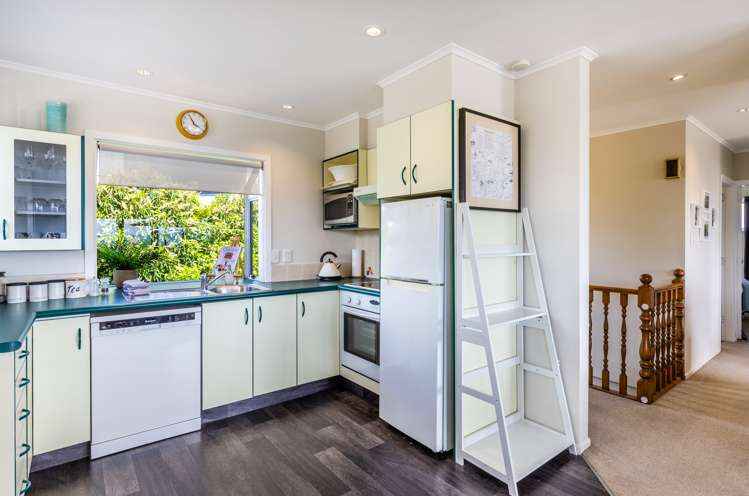 2/13 Korimako Road Waipahihi_9