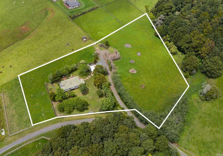 205j Ingram Road Bombay_18