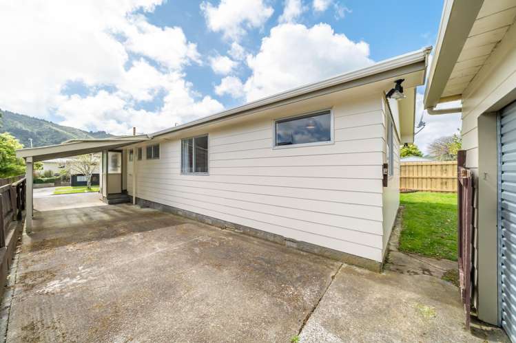 44 California Drive Totara Park_22