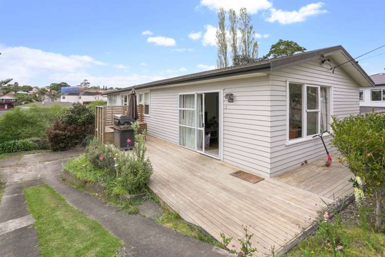 20b Coronation Street Belmont_17