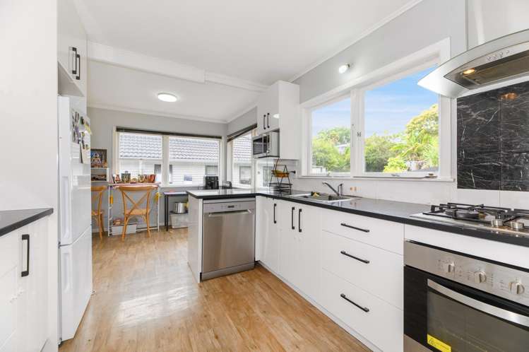71 Dundale Avenue Blockhouse Bay_9