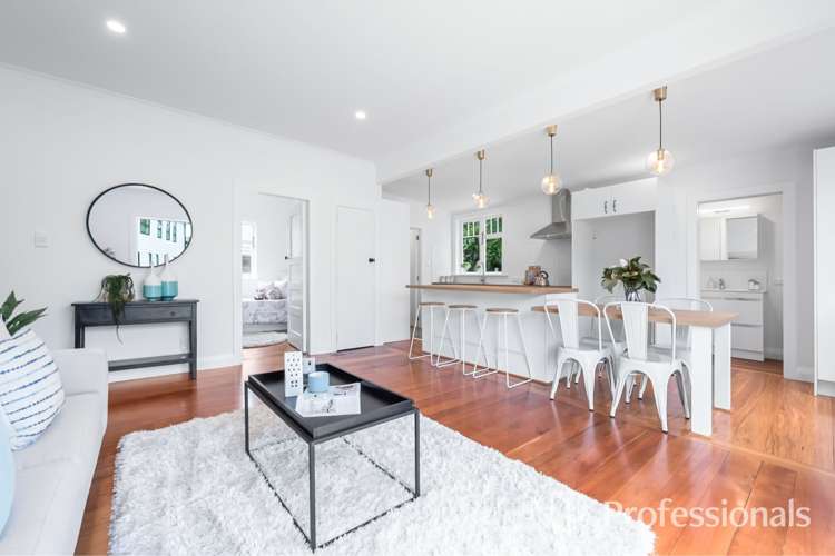 2/6 Pohutukawa Street Woburn_11