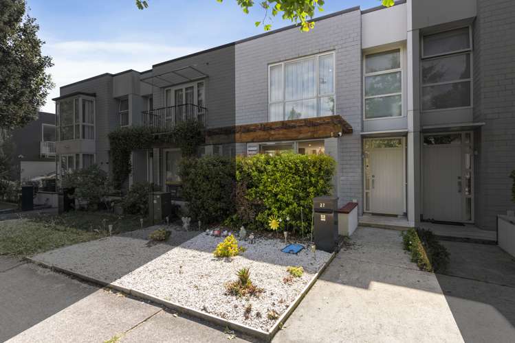 27 Hakawai Avenue_0