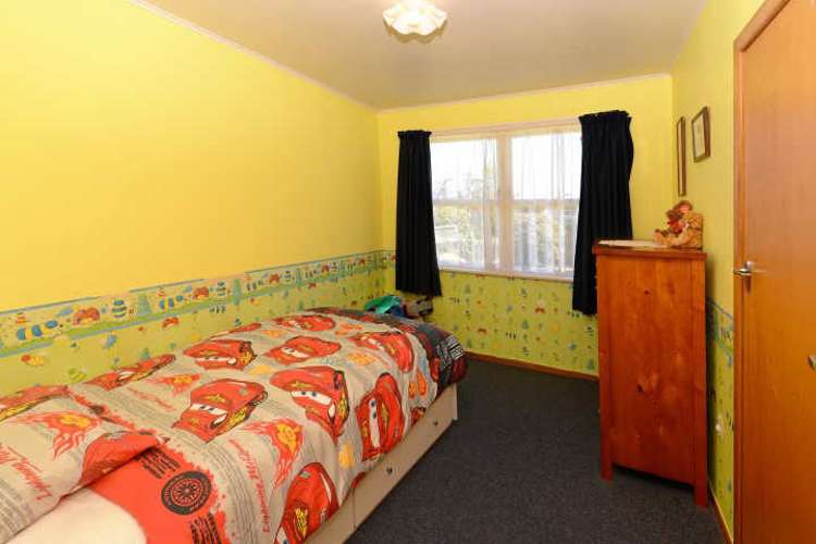 18 Clematis Avenue Pukete_10