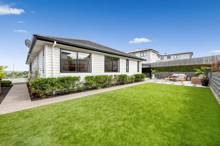 18 Keshvara Road Beachlands_10