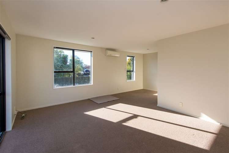 2/46 Shannon Place Belfast_4