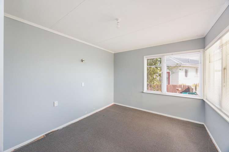 29 Edinburgh Street Feilding_6