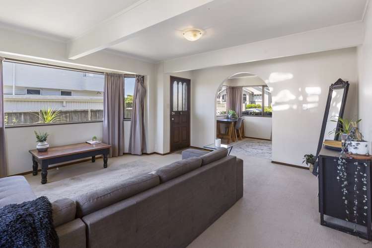 2/1a Bayview Road Hauraki_1