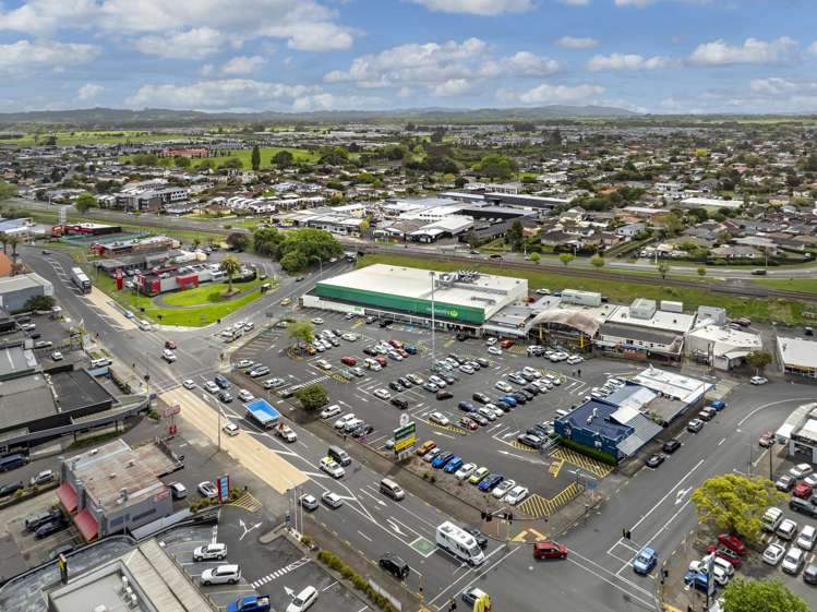90 Great South Road Papakura_3