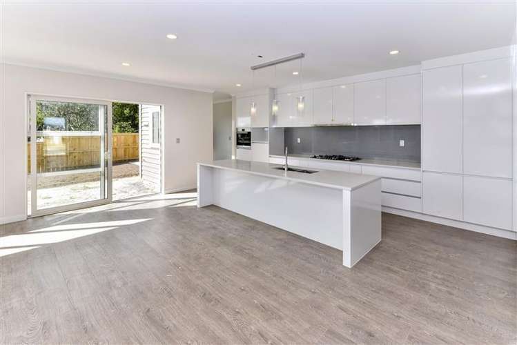 4 Gospel Heights Flat Bush_3